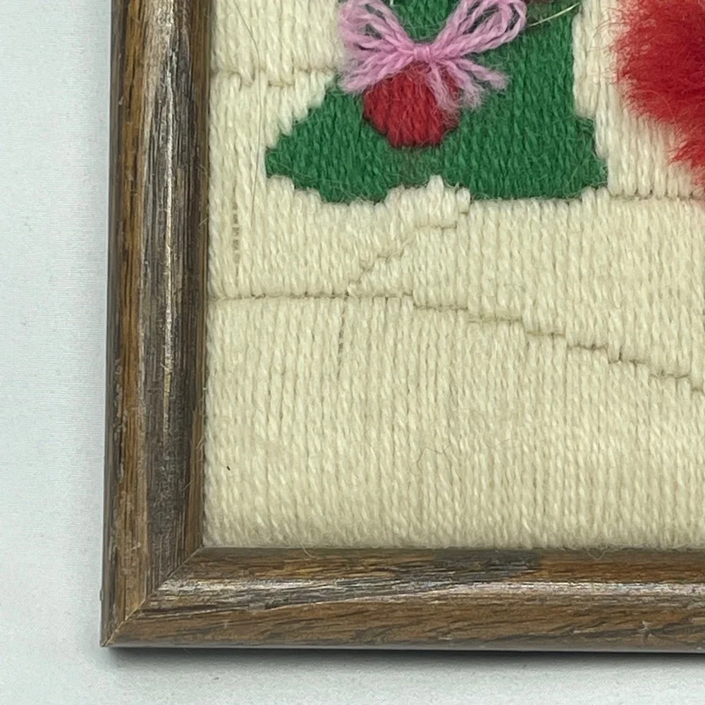 Vintage 1987 Handmade Snowman Crewel Embroidery Framed Christmas Art 8x10